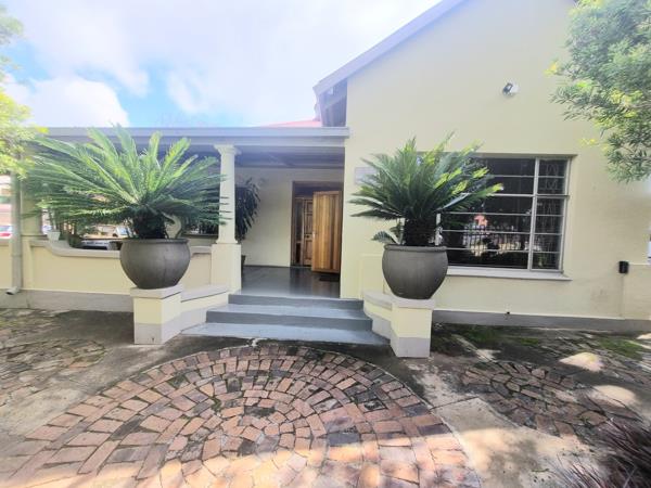 460 m² Office Space