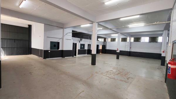 369 m² Industrial space
