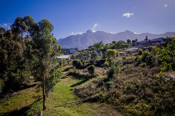 2 739 m² Land