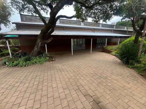 680 m² Commercial space