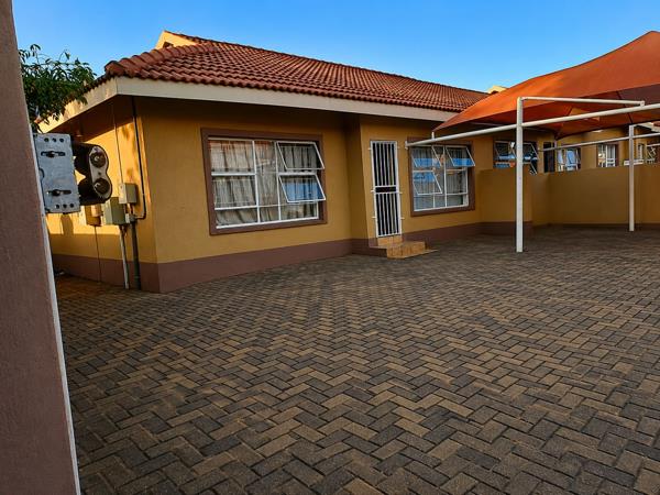 2 Bedroom Townhouse
