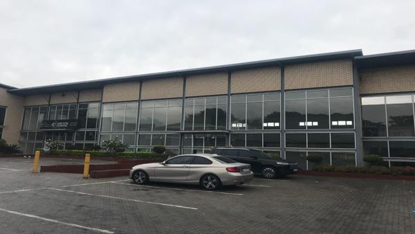 483 m² Commercial space