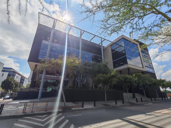 351 m² Commercial space
