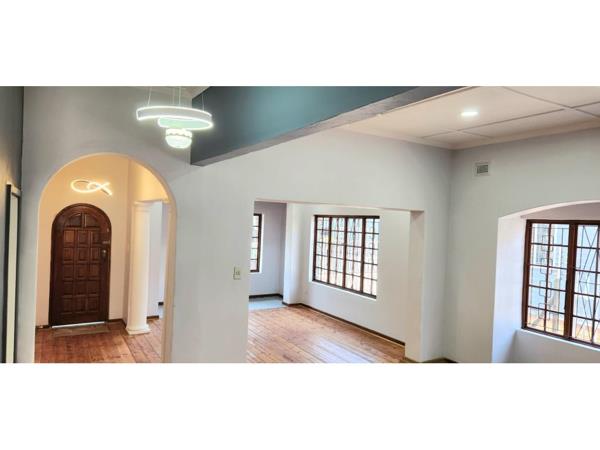 200 m² Office Space