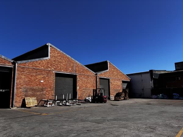 2 500 m² Industrial space