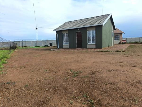 2 Bedroom House