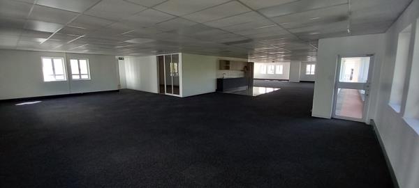 376 m² Commercial space