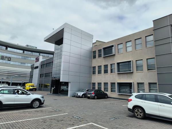 680 m² Commercial space