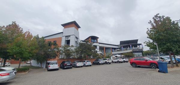 464 m² Commercial space