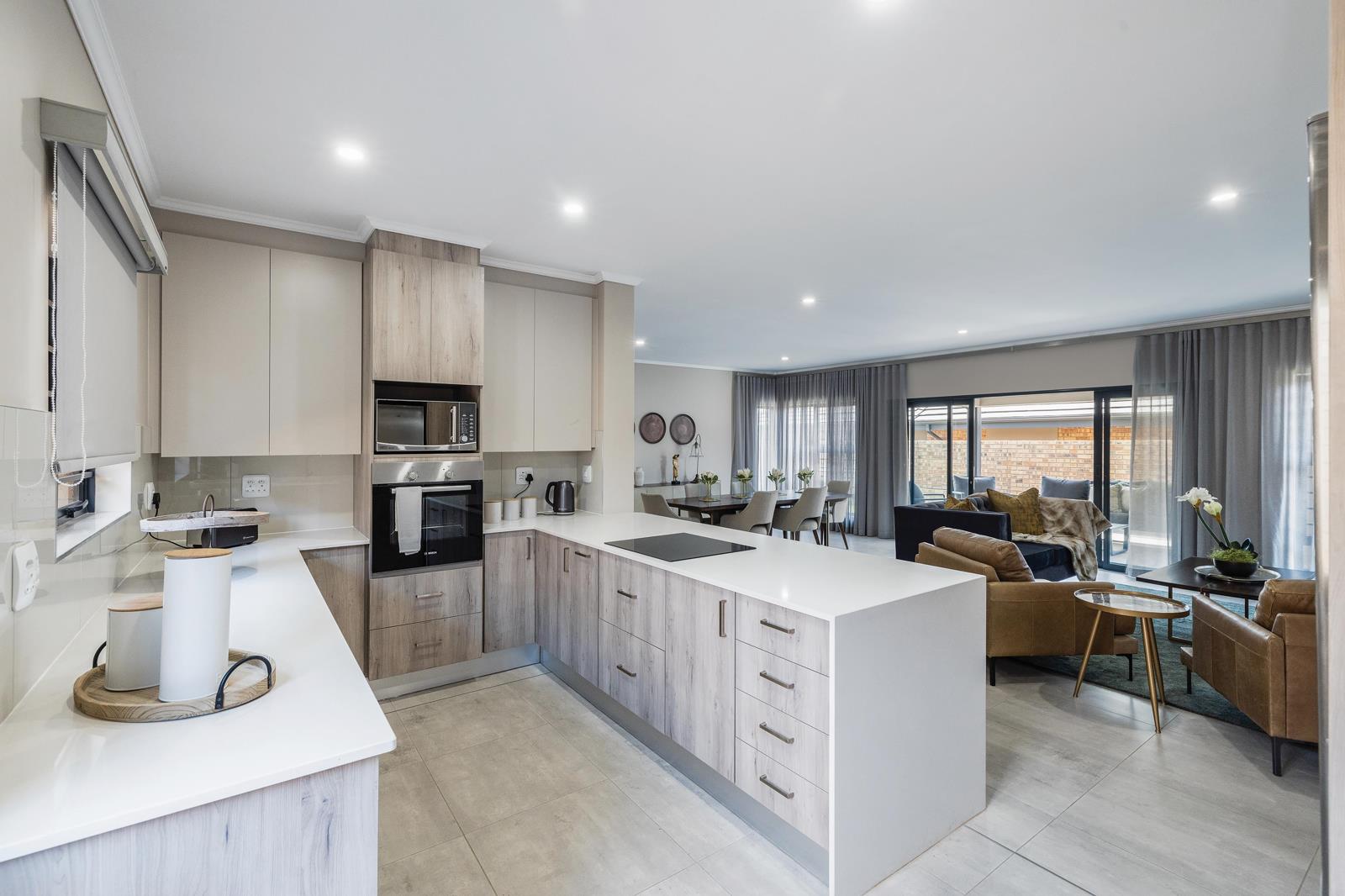 3 Bedroom House in Olievenpoort