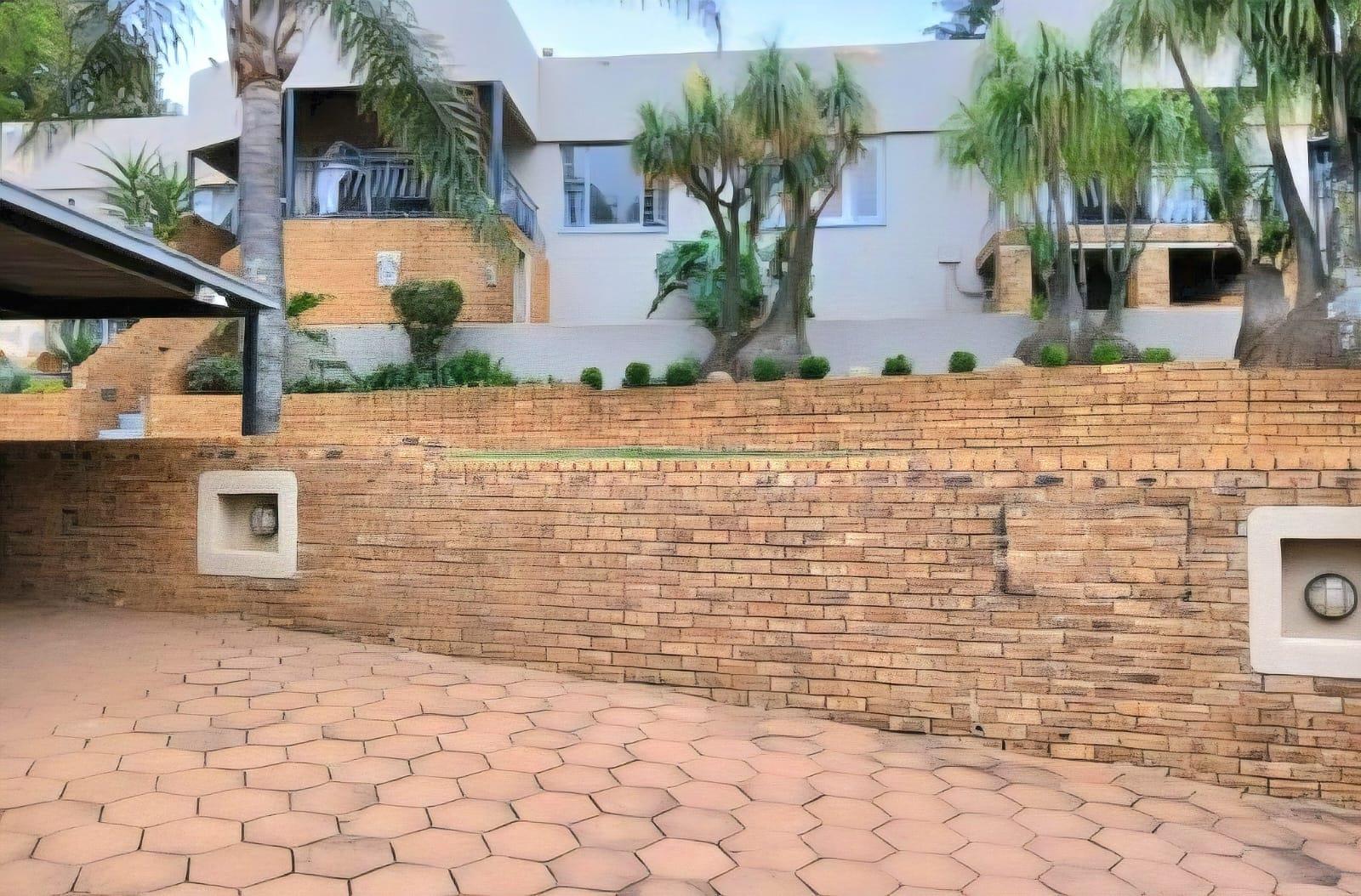 4 Bedroom House in Wilro Park