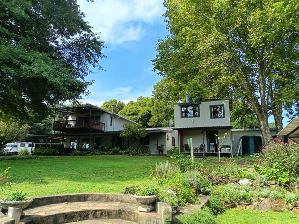 4 398 m² Farm