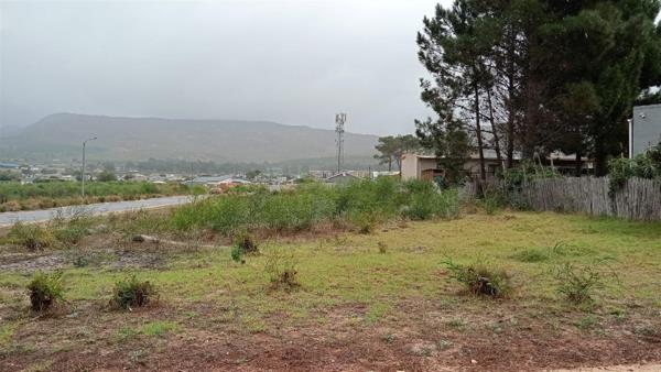595 m² Land