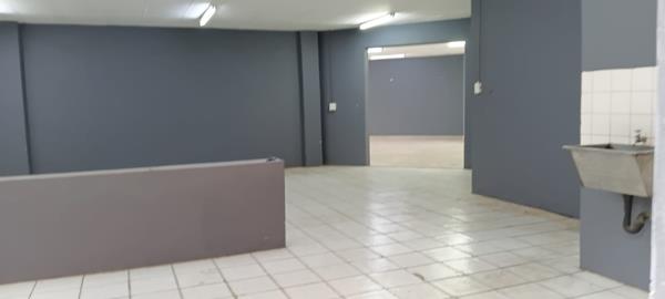 280 m² Commercial space