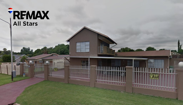 5 Bedroom House