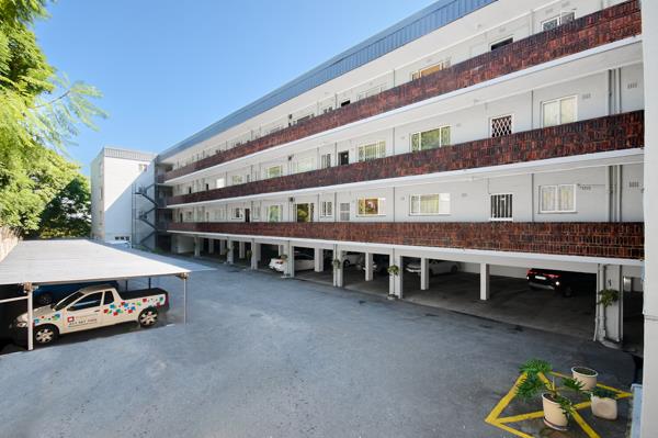 1.5 Bedroom Apartment