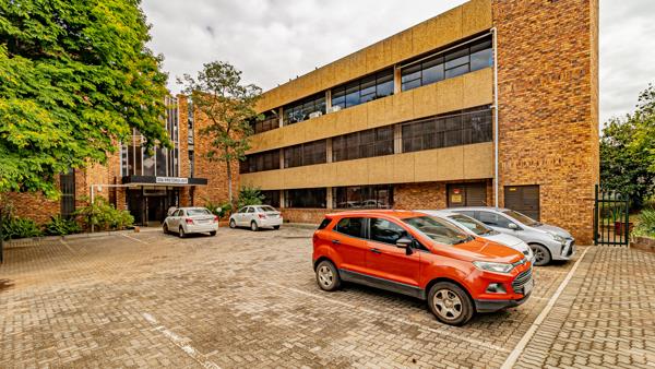 338 m² Commercial space