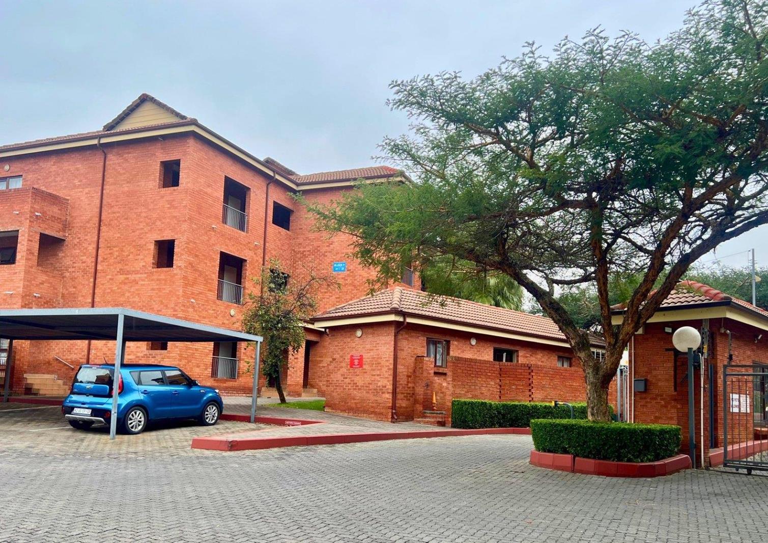 2 Bedroom Apartment in Honeydew Manor