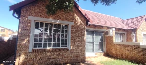 2 Bedroom Simplex