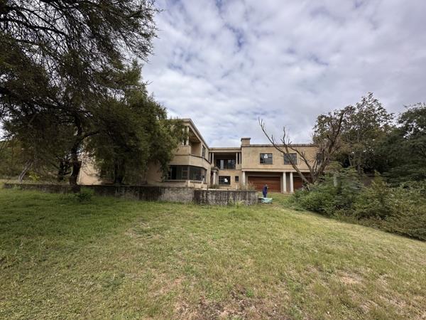5 Bedroom House