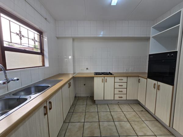 4 Bedroom Townhouse