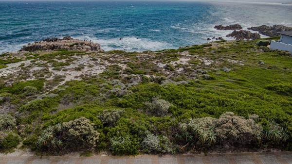 1 190 m² Land
