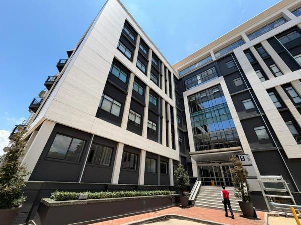723 m² Commercial space