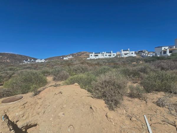 660 m² Land