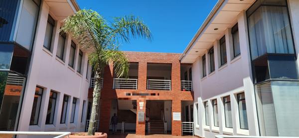 155 m² Commercial space