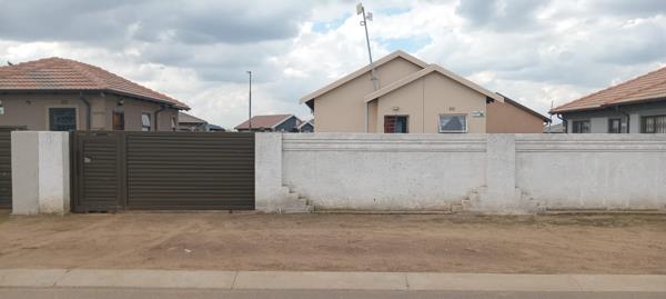 2 Bedroom House