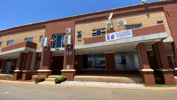 676 m² Industrial space