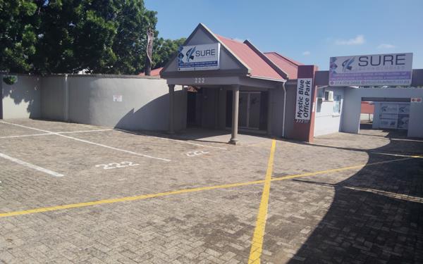 900 m² Land
