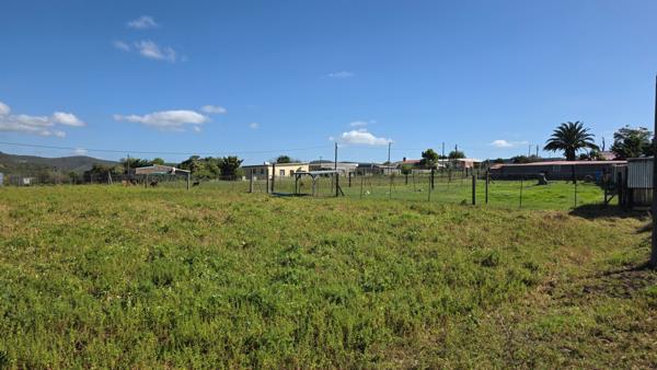 3 390 m² Land