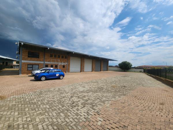 1 442.7 m² Industrial space