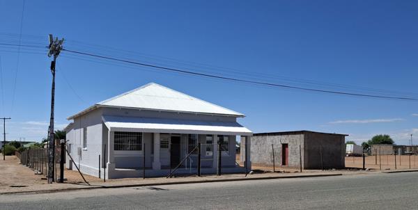 2 Bedroom House