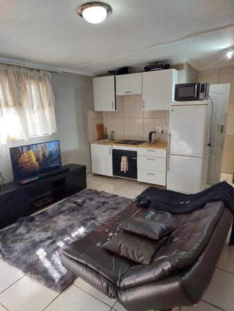1 Bedroom Garden Cottage