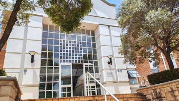 425 m² Office Space