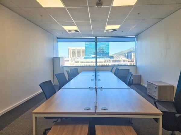 648 m² Office Space