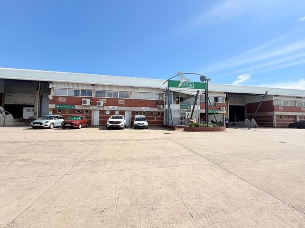 3 301.5 m² Industrial space