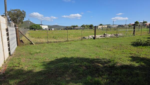 1 164 m² Land