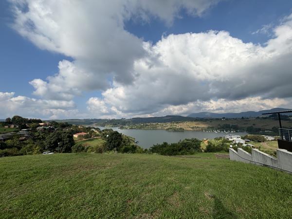 751 m² Land