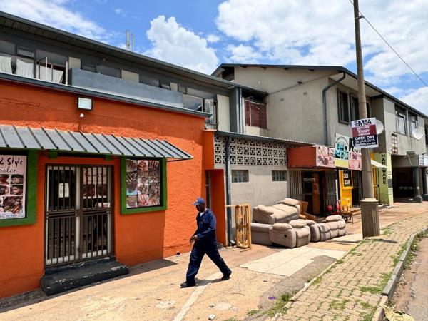 1 250 m² Commercial space