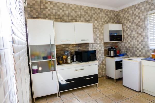 1 Bedroom Garden Cottage