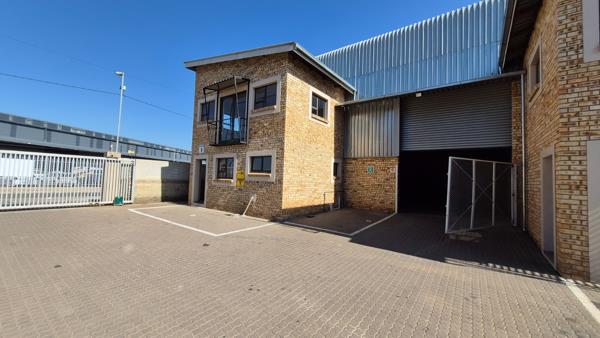 320 m² Industrial space