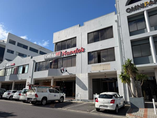 603.7 m² Commercial space