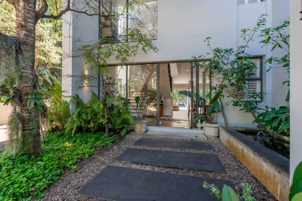 Photo of 4 Bedroom House in Hawaan Forest Estate