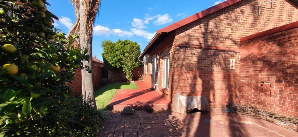 3 Bedroom Townhouse