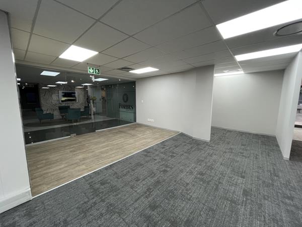 248.9 m² Commercial space