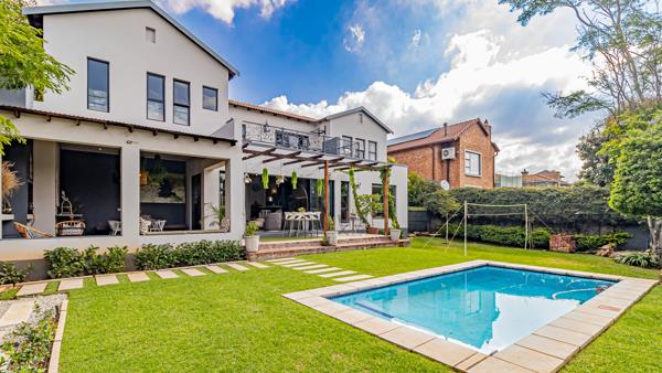 5 Bedroom House