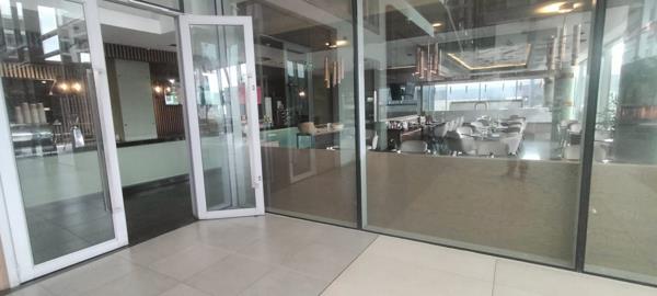 536 m² Commercial space